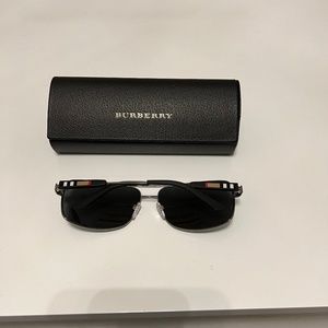 Burberry Sunglasses Authentic *NWT*